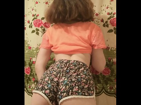 ❤️ Mozo sexy quitándose os calzóns ante a cámara ❤❌ Porno casero na pornografía gl.novoporn-com.ru