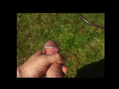 ❤️ A guapa quente recibe o seu coño rosa fodido e corre cun chorro nun xardín de verán ❤❌ Porno casero na pornografía gl.novoporn-com.ru