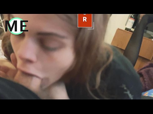 ❤️ Palo de garganta, pantalóns rasgados e tacóns rasgados agradable de coñecer ❤❌ Porno casero na pornografía gl.novoporn-com.ru